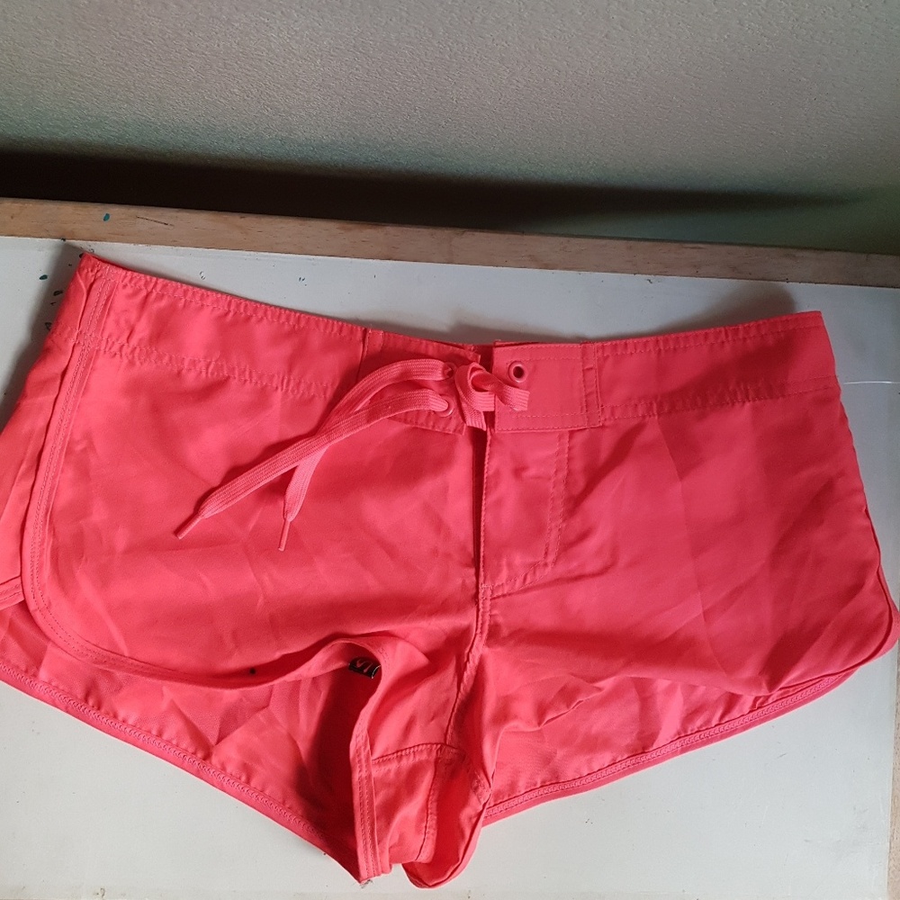 Hot Pink Swim Short🦋🦋